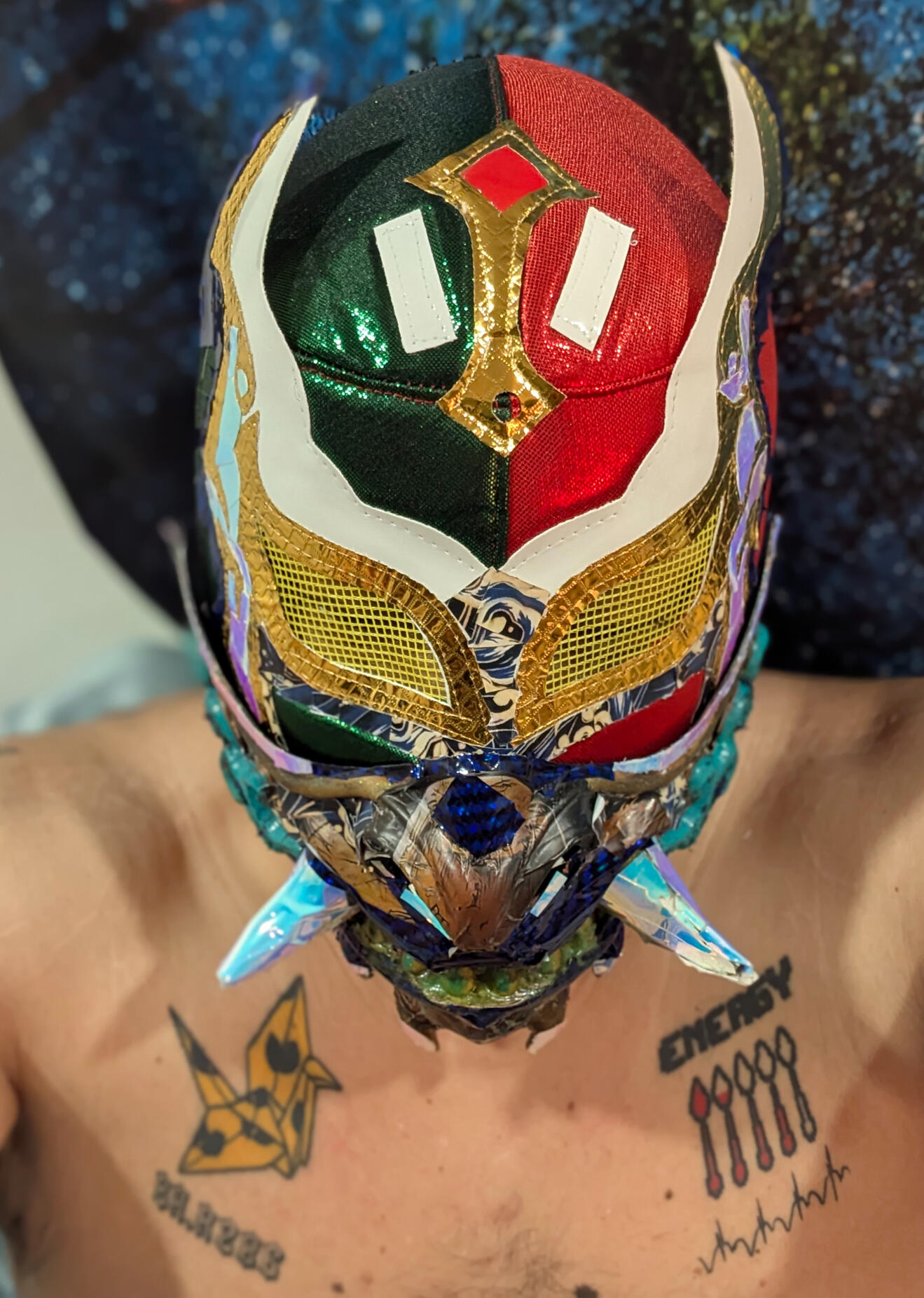 The Ronin-Bandido a.k.a. Yeyi Tonatiuh Xoloitzuintli is the physical manifestation of the combination of the 3 personas of Miguel J Barrera, Ba.Rz 86, and Baeond Rahysuz. It represents the discipline, integrity, code of conduct, and life style that is Barr
